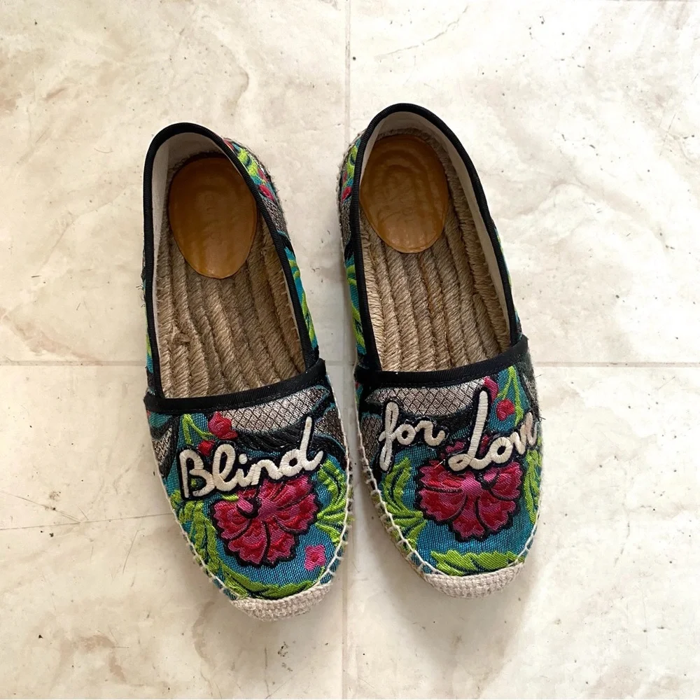 Gucci Canvas Floral Embroidered Blind For Love Espadrilles Flats Size 37.5/7.5